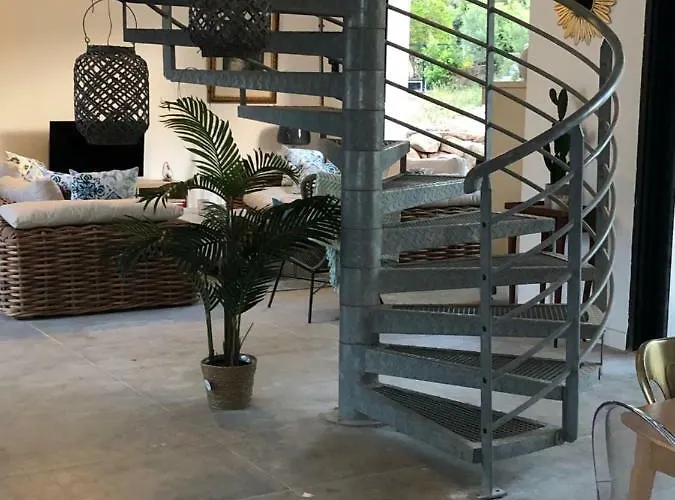 Lecci E Mare * Olmucciu